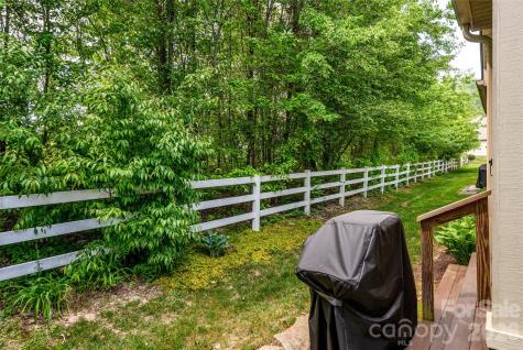 58 River Bend Lane Fletcher NC 28732