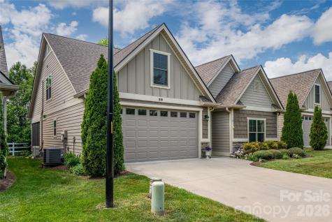 58 River Bend Lane Fletcher NC 28732