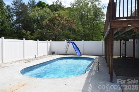 2681 Tumbleweed Drive Lenoir NC 28645