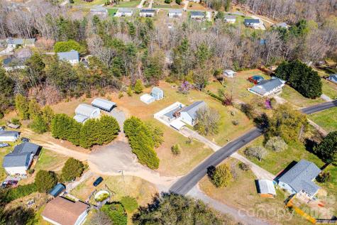 2681 Tumbleweed Drive Lenoir NC 28645