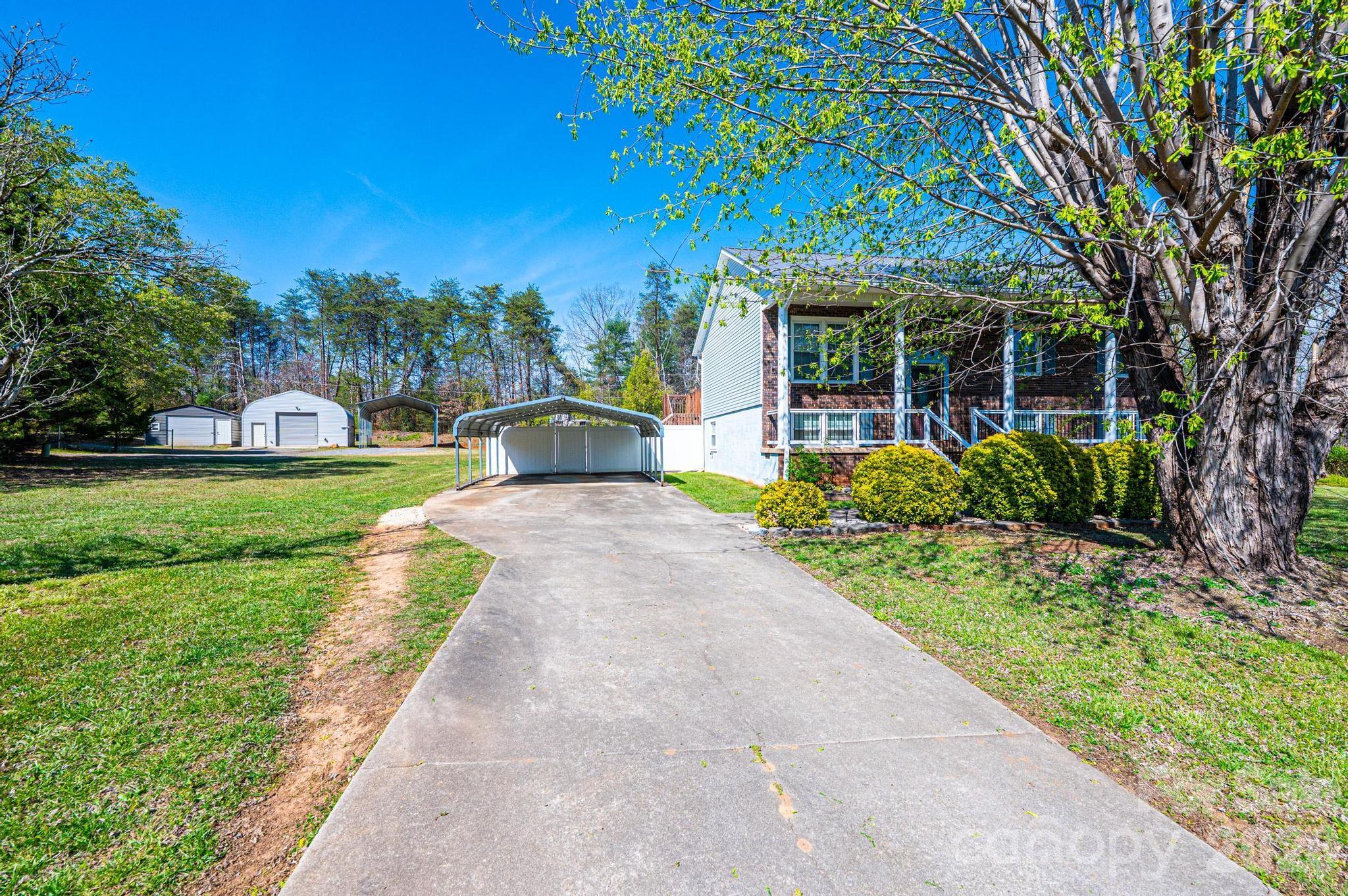 2681 Tumbleweed Drive Lenoir NC 28645