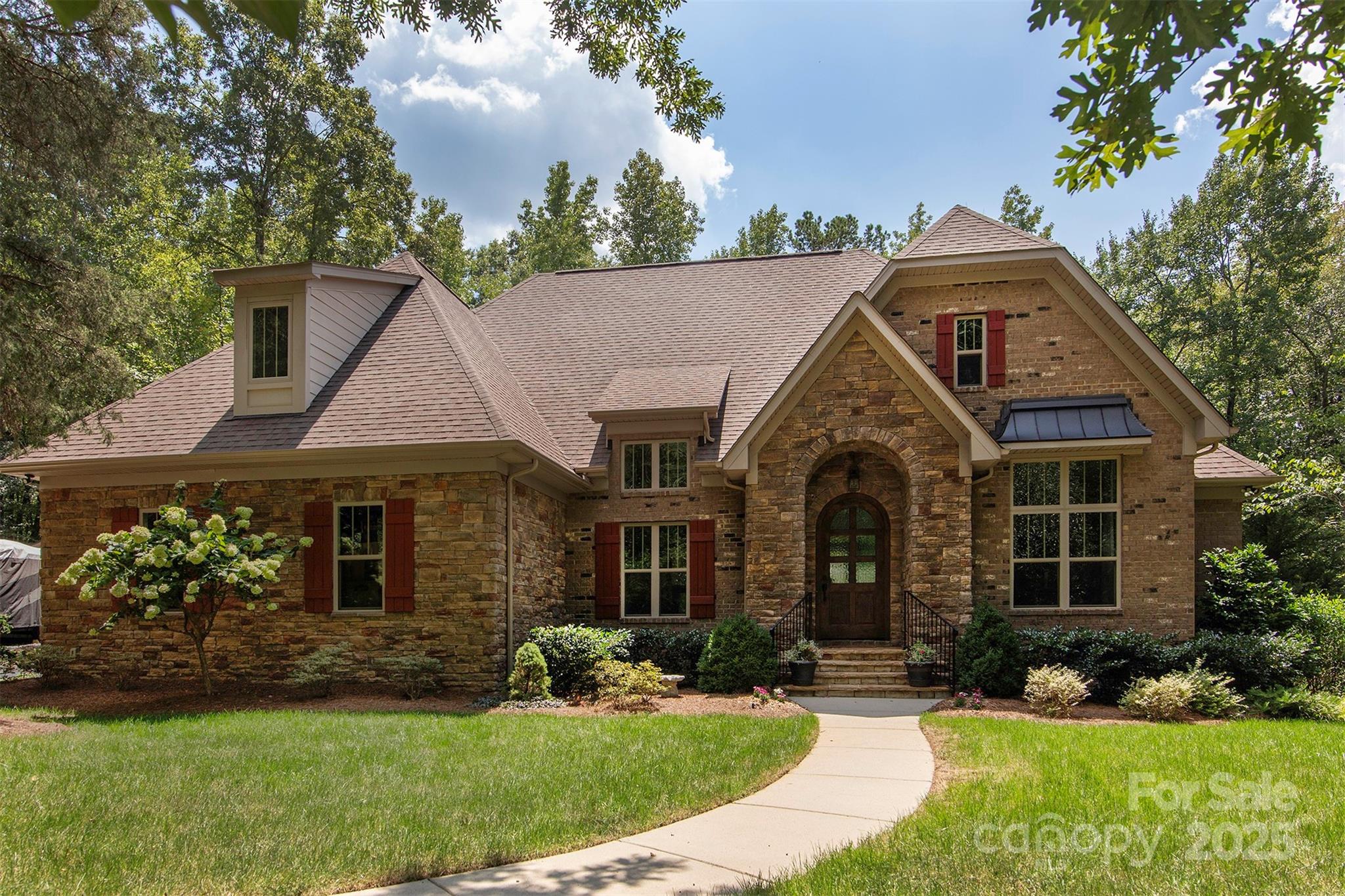 4114 Whispering Oaks Drive Charlotte NC 28213