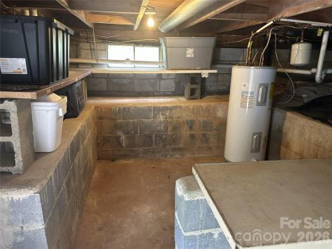 125 Lower Edgewood Road Candler NC 28715