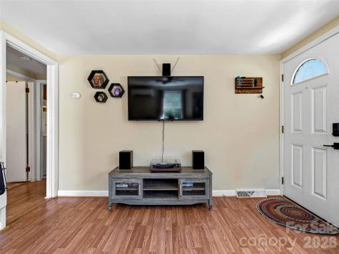 125 Lower Edgewood Road Candler NC 28715