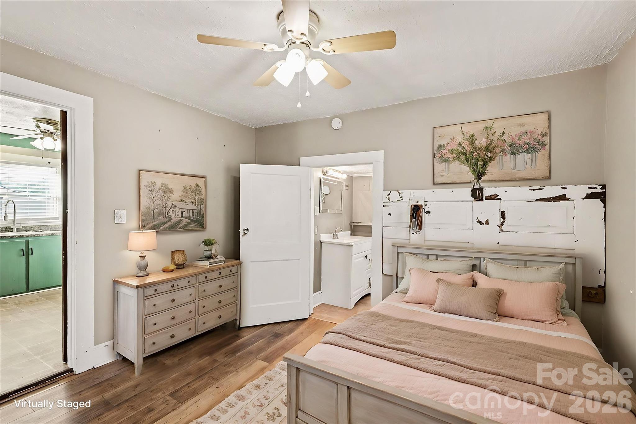 409 S Maple Street Dallas NC 28034