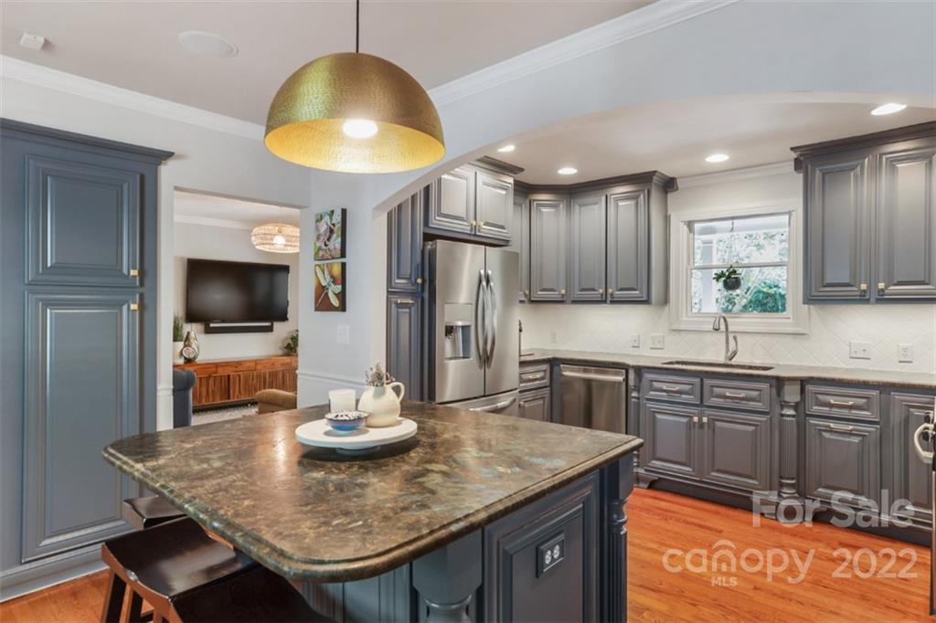 1023 Sedgefield Road Charlotte NC 28209
