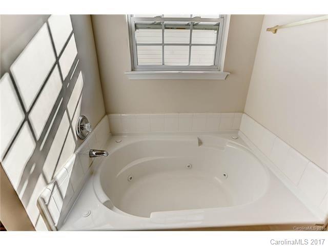 3343 Crutchfield Place Charlotte NC 28213
