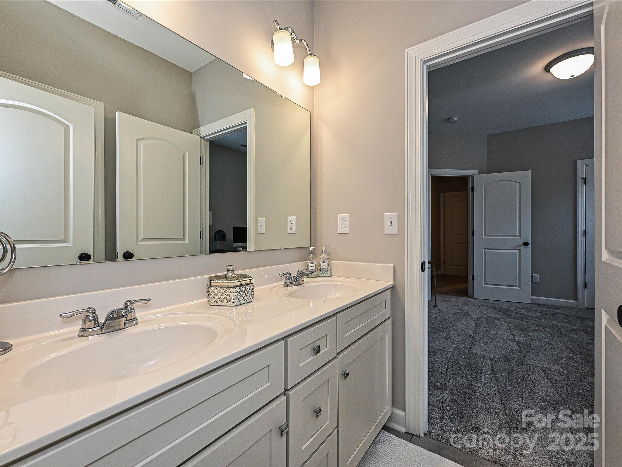 8819 Raven Top Drive Mint Hill NC 28227