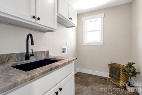 33 Pilgrims Path Lane Alexander NC 28701