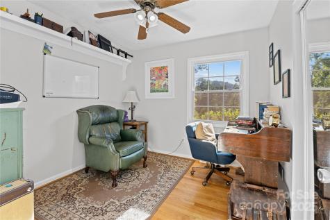 68 Bassett Road Asheville NC 28804