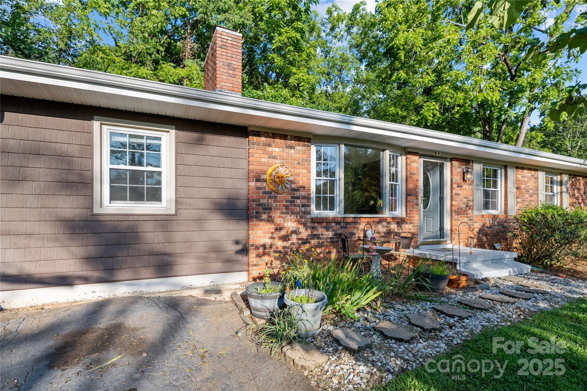 68 Bassett Road Asheville NC 28804