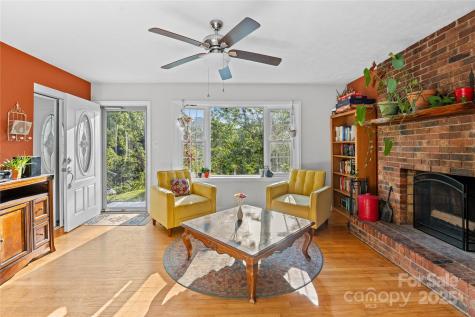 68 Bassett Road Asheville NC 28804