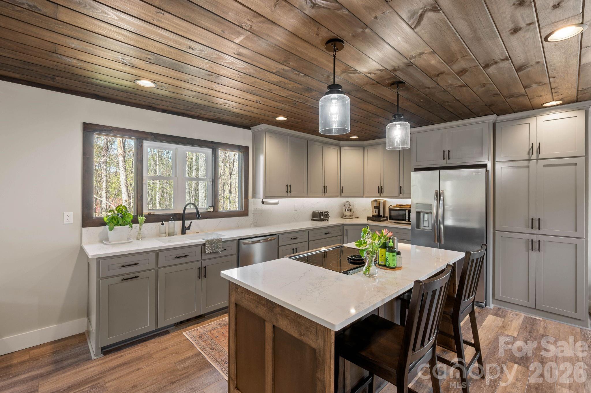 25 Briar Ridge Lane Nebo NC 28761