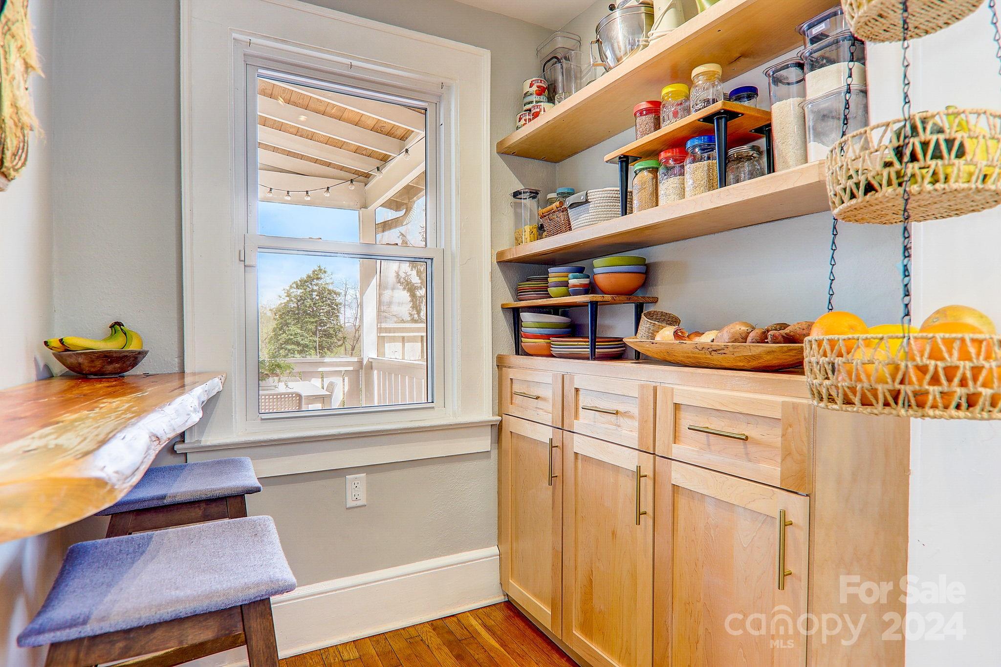 18 Princeton Drive Asheville NC 28806