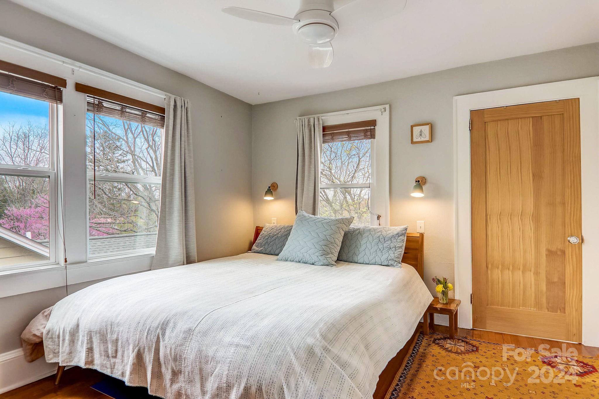 18 Princeton Drive Asheville NC 28806