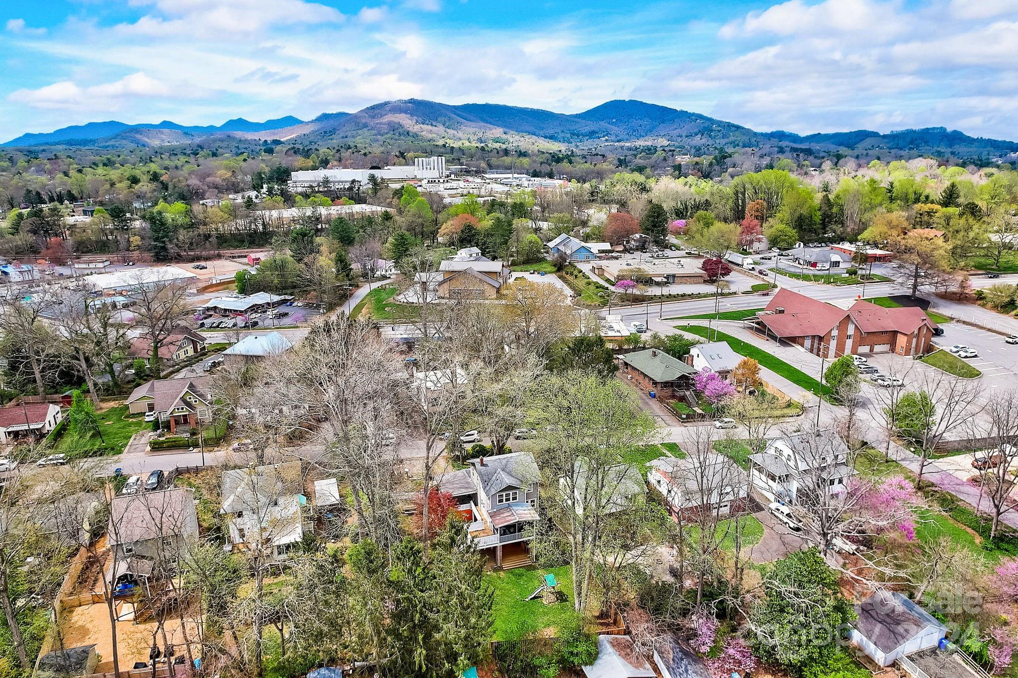 18 Princeton Drive Asheville NC 28806