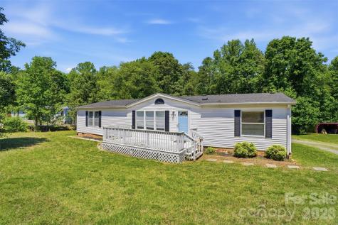 8755 Carroll Street Hickory NC 28601