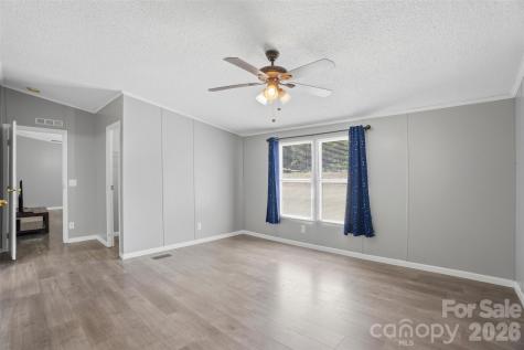 8755 Carroll Street Hickory NC 28601