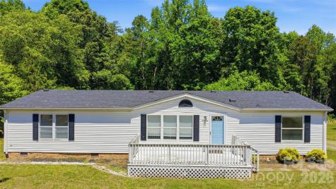8755 Carroll Street Hickory NC 28601