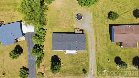 8755 Carroll Street Hickory NC 28601