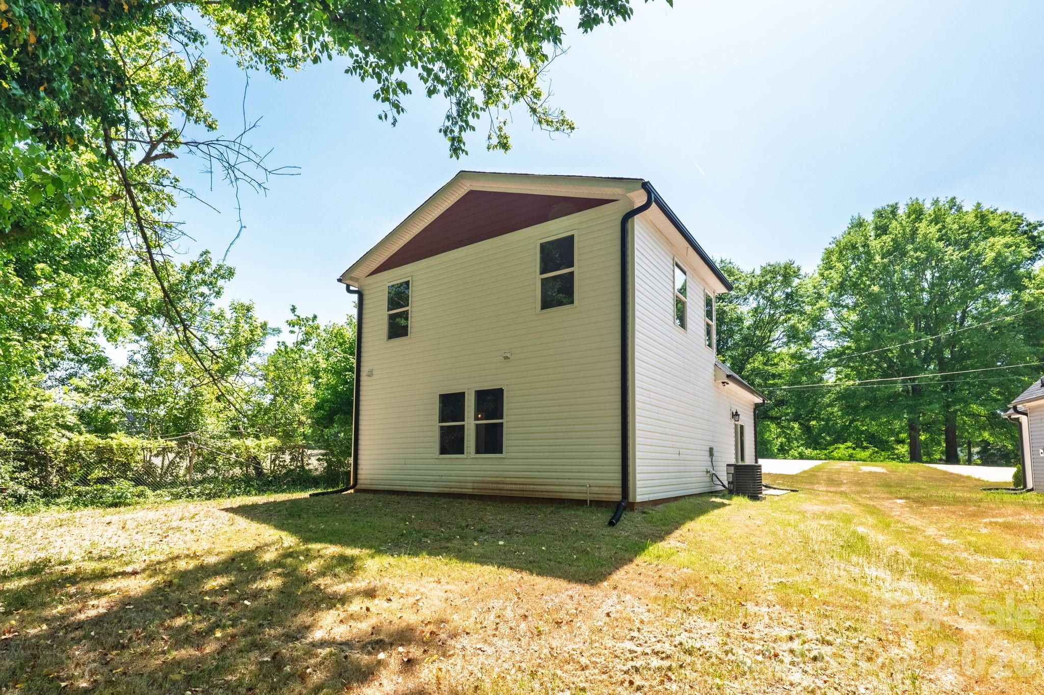 510 North Mulberry Street Cherryville NC 28021