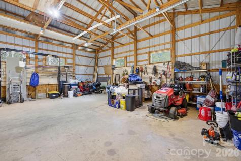 8186 Nc 183 Highway Linville Falls NC 28657