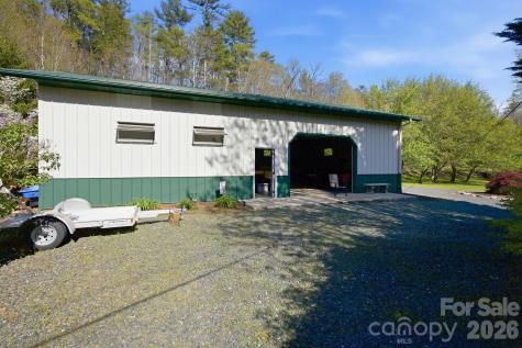 8186 Nc 183 Highway Linville Falls NC 28657