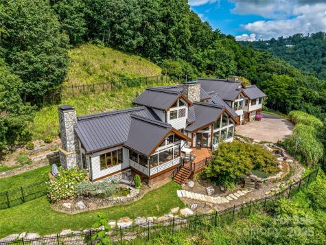 10 Beaverbrook Court Asheville NC 28804