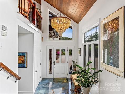 10 Beaverbrook Court Asheville NC 28804