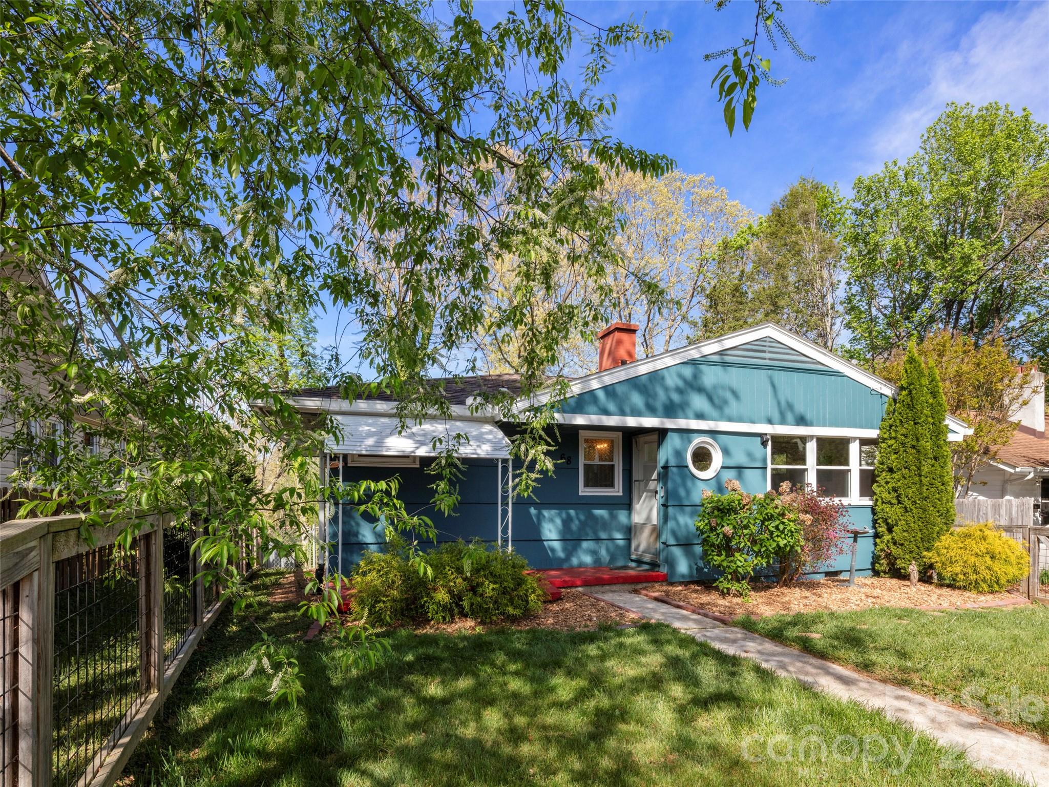 68 Vandalia Avenue Asheville NC 28806