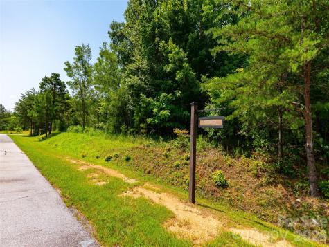 142 Elkton Court Mill Spring NC 28756