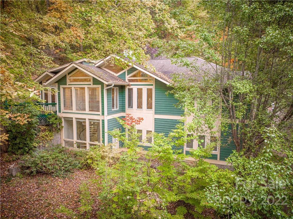 592 Mouzon Road Waynesville NC 28785