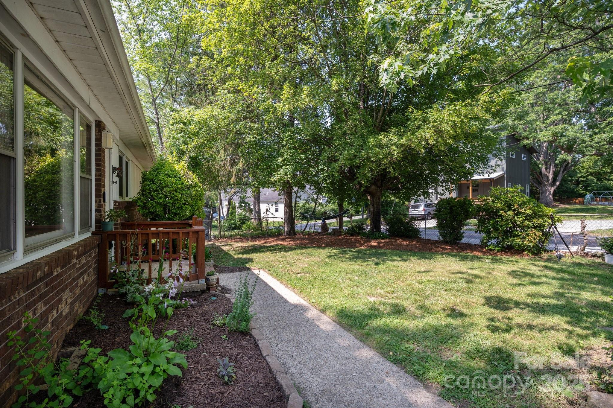 189 Onteora Boulevard Asheville NC 28803