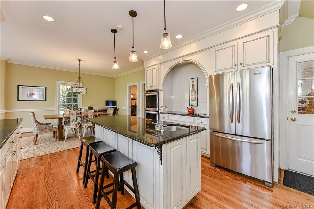 3400 Meadow Bluff Drive Charlotte NC 28226