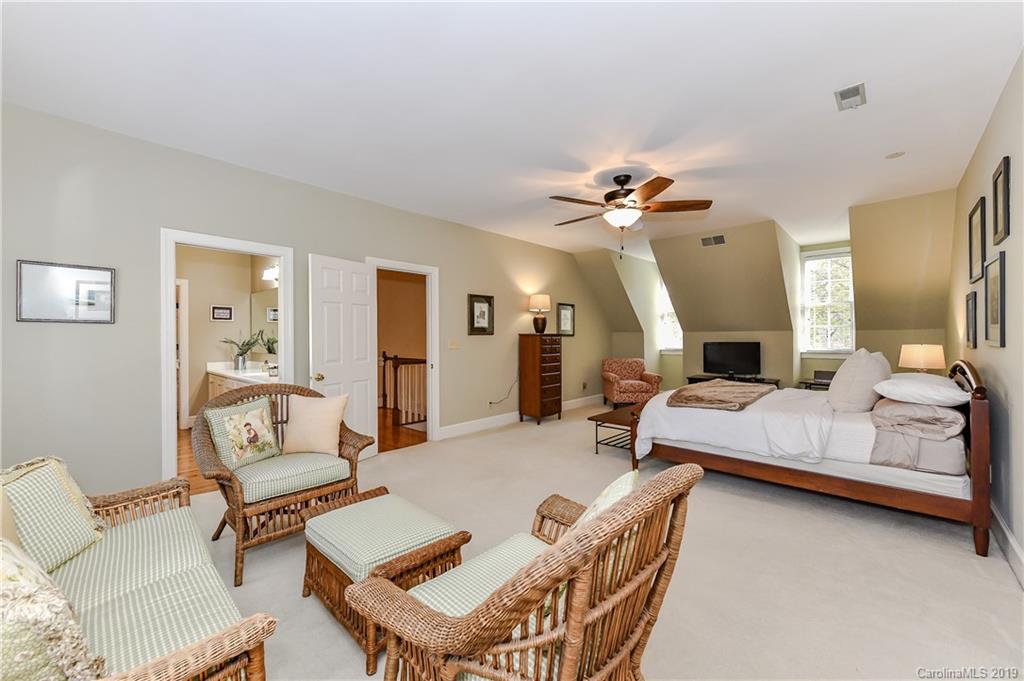 3400 Meadow Bluff Drive Charlotte NC 28226