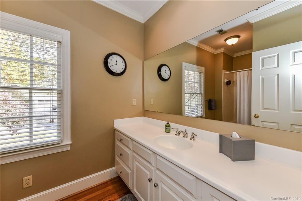 3400 Meadow Bluff Drive Charlotte NC 28226