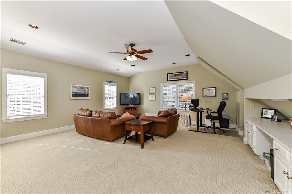 3400 Meadow Bluff Drive Charlotte NC 28226