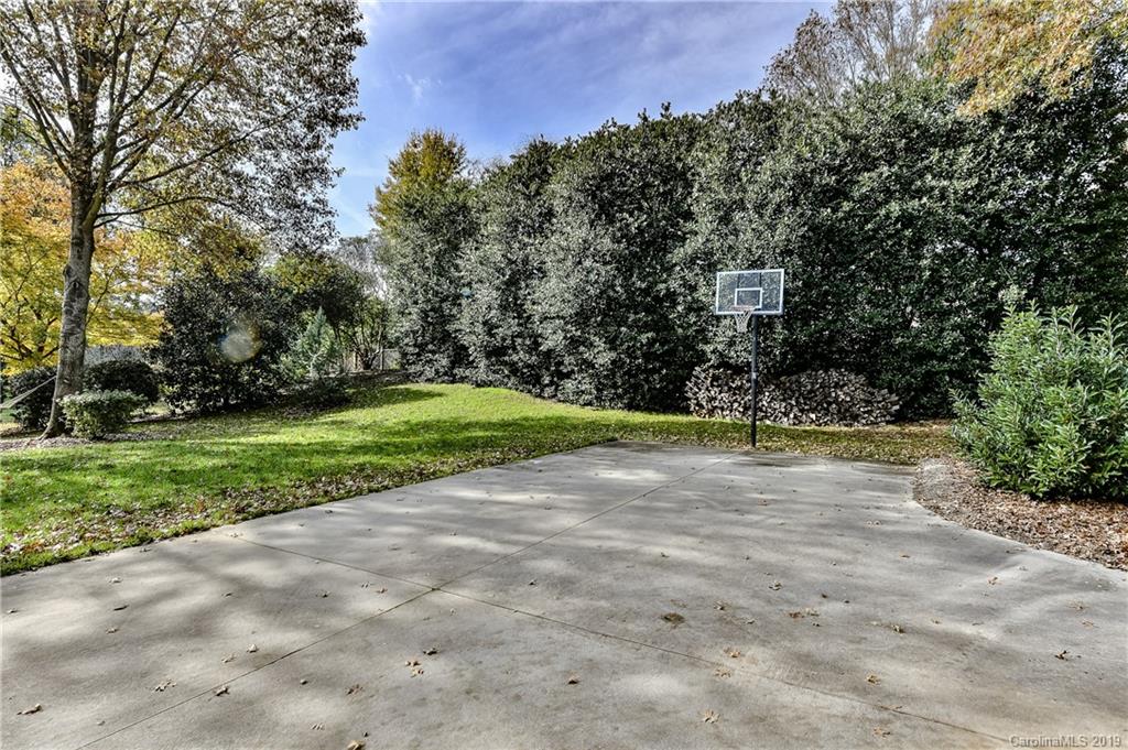 3400 Meadow Bluff Drive Charlotte NC 28226