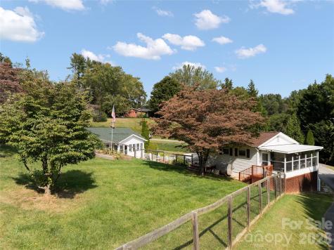 338 Morgan Road Candler NC 28715