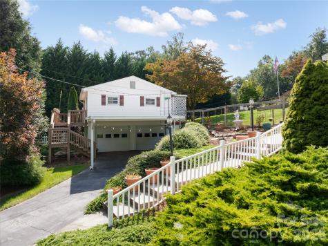 338 Morgan Road Candler NC 28715