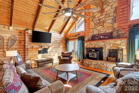 542 Allen Mountain Lane Spruce Pine NC 28777