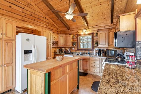 542 Allen Mountain Lane Spruce Pine NC 28777