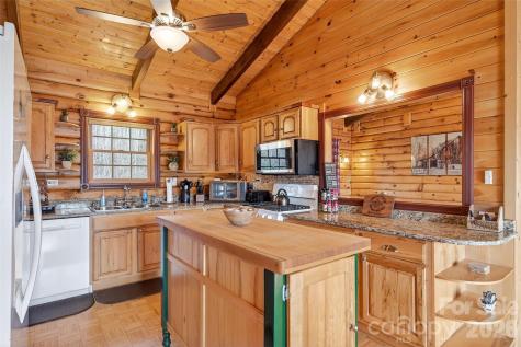 542 Allen Mountain Lane Spruce Pine NC 28777