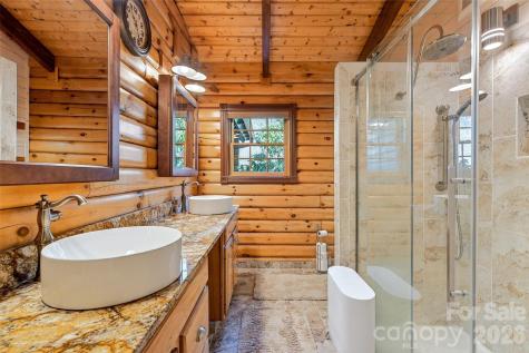 542 Allen Mountain Lane Spruce Pine NC 28777