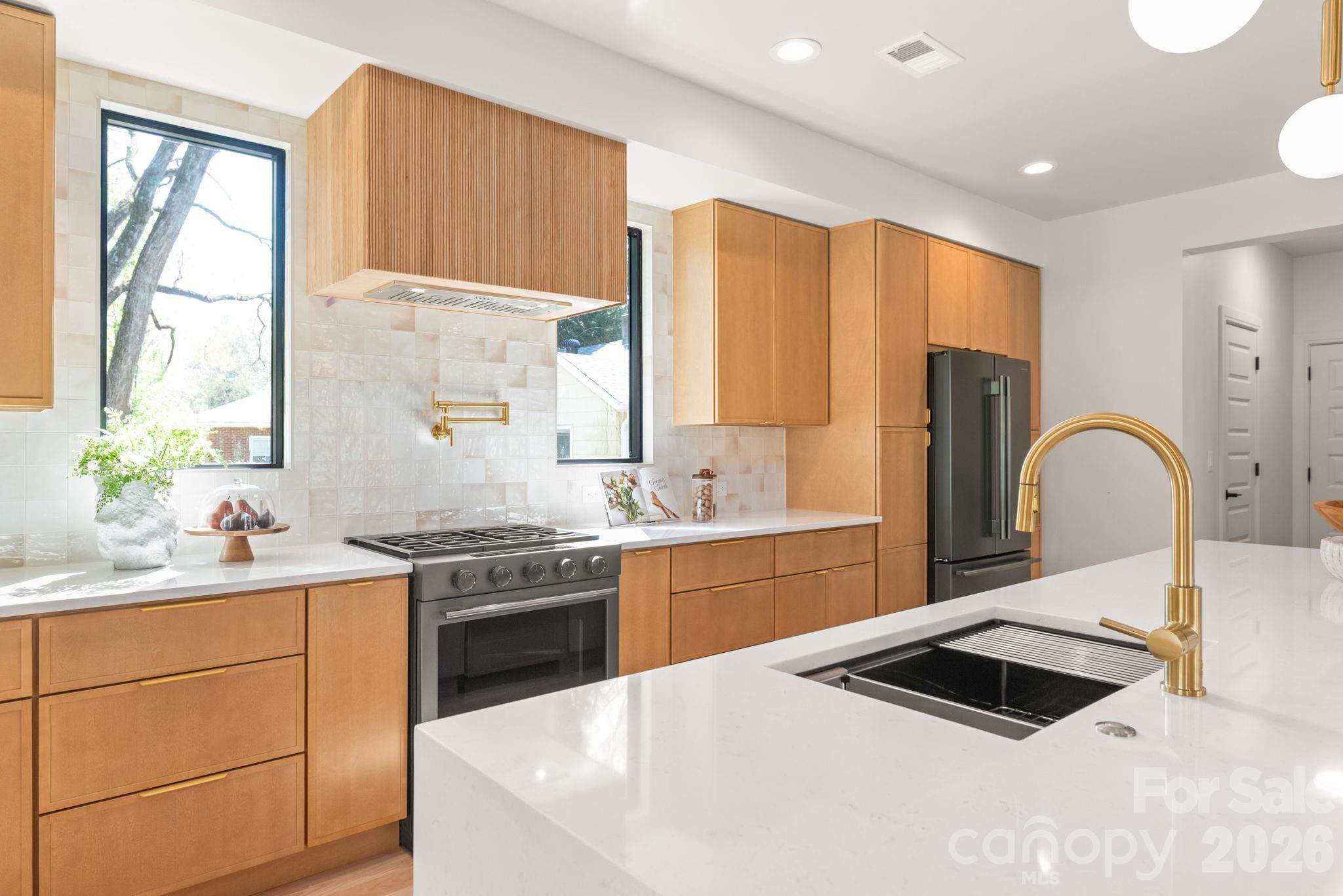 1814 Logie Avenue Charlotte NC 28205