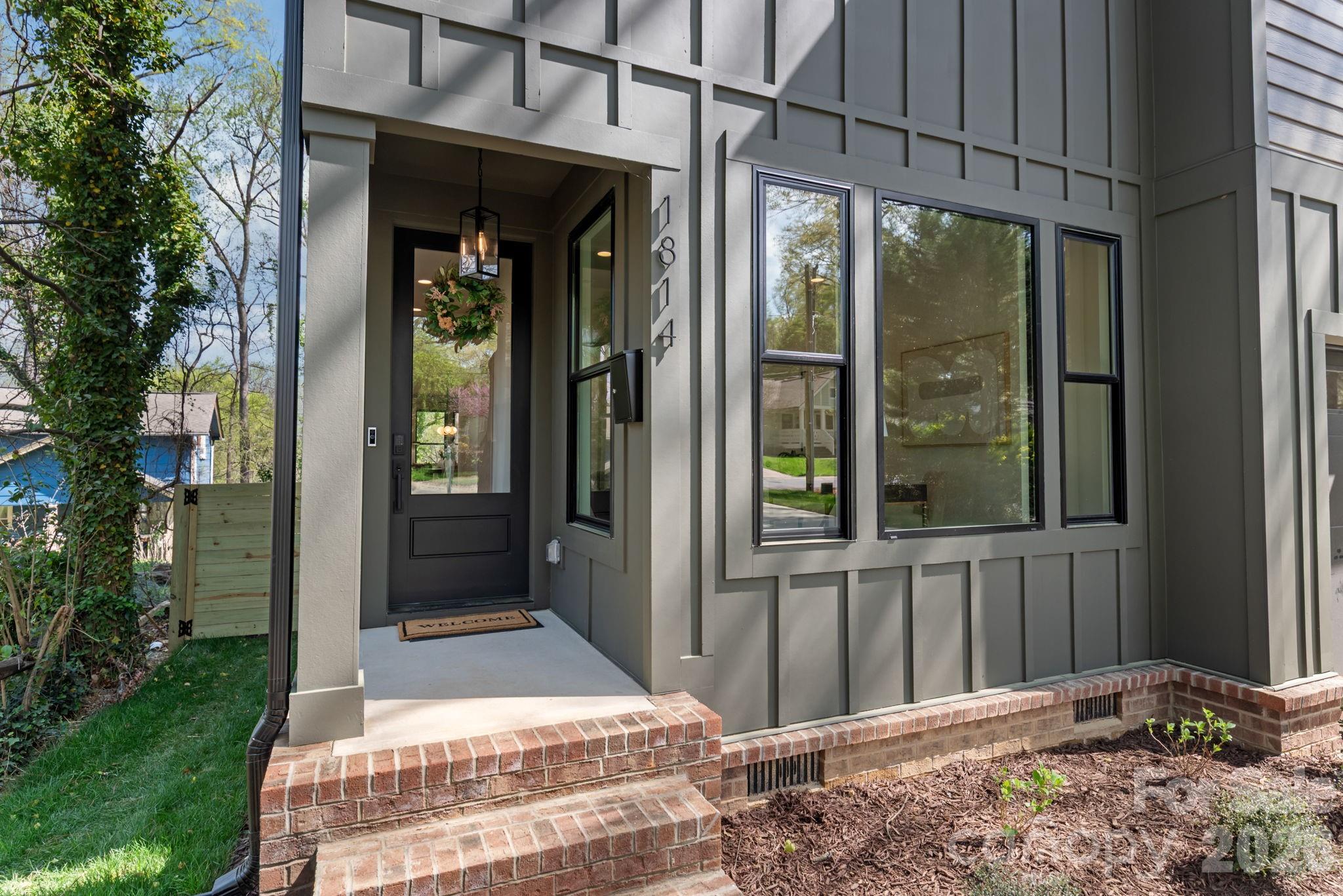 1814 Logie Avenue Charlotte NC 28205