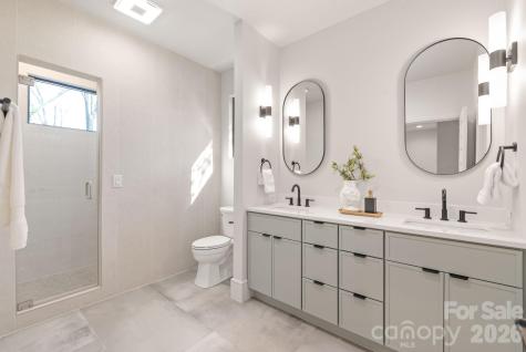 1814 Logie Avenue Charlotte NC 28205