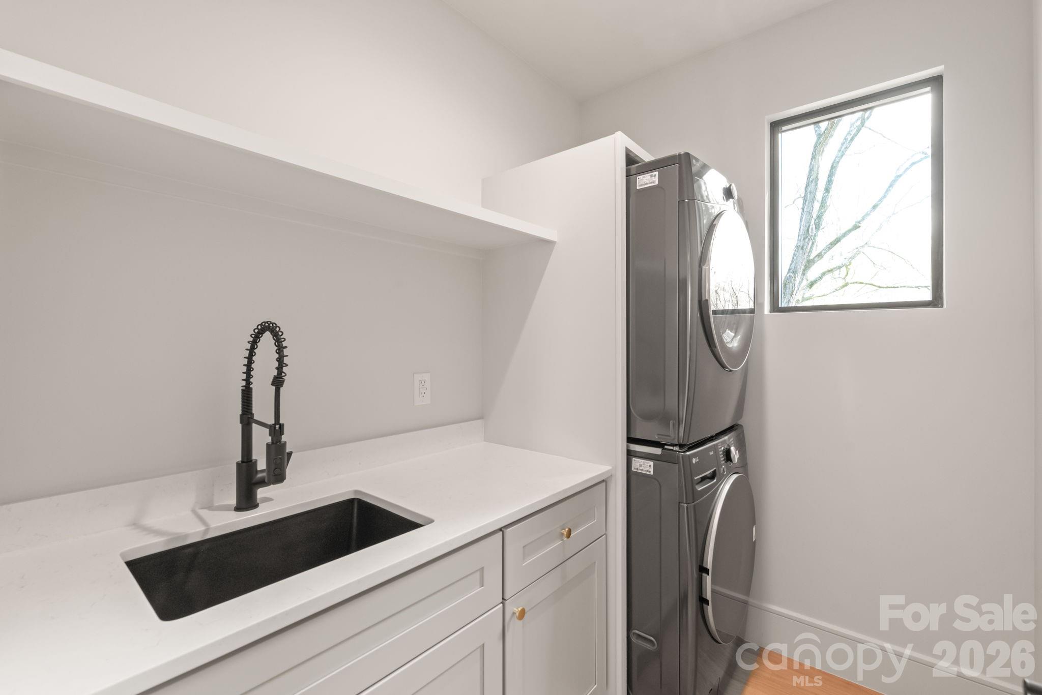 1814 Logie Avenue Charlotte NC 28205