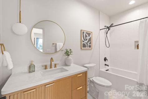 1814 Logie Avenue Charlotte NC 28205