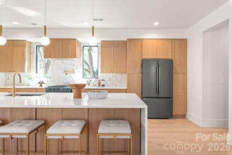 1814 Logie Avenue Charlotte NC 28205